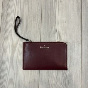kate spade new york Leather Staci‎ Medium Zip Wristlet In Deep Berry